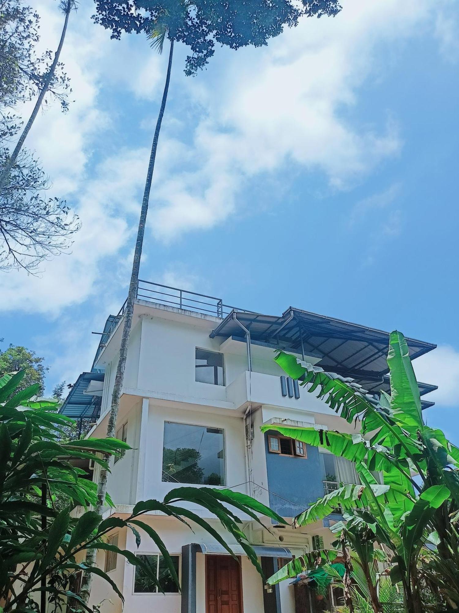 شقة Nandana'S Residency مونار المظهر الخارجي الصورة