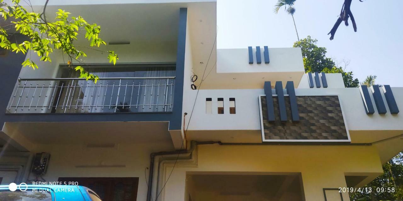 شقة Nandana'S Residency مونار المظهر الخارجي الصورة