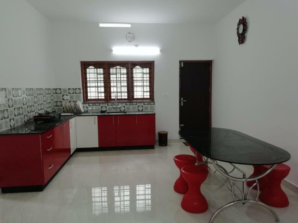 شقة Nandana'S Residency مونار المظهر الخارجي الصورة